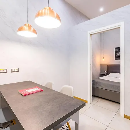 Apartment Baubo - S. Gregorio Armeno