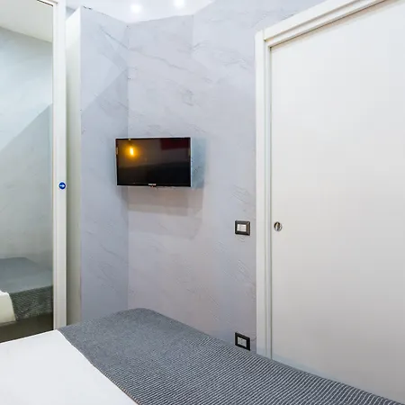 Appartamento Baubo Sulla Via Dei Presepi By Napoliapartments
